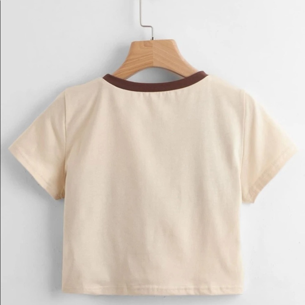 Color Block Graphic Crop Tee - Picture 2 of 2